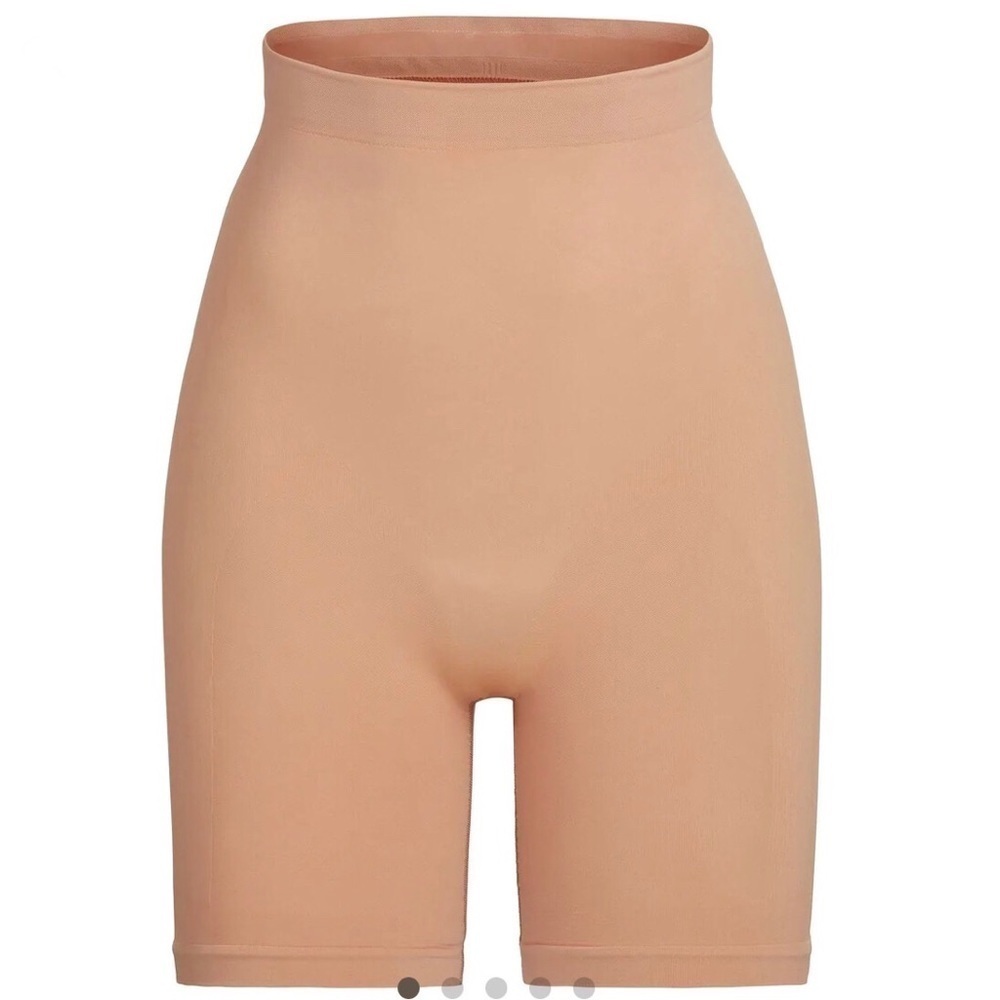Skims Above The Knee Sculpting Short Ochre Size XXS/XS Shape Wear Smoothing